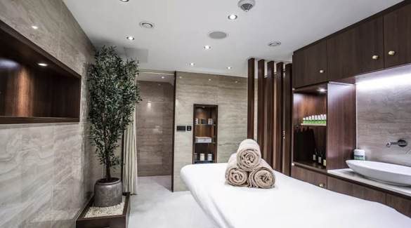 Riviera Travel, MS Oscar Wilde, Wellness Area.jpg